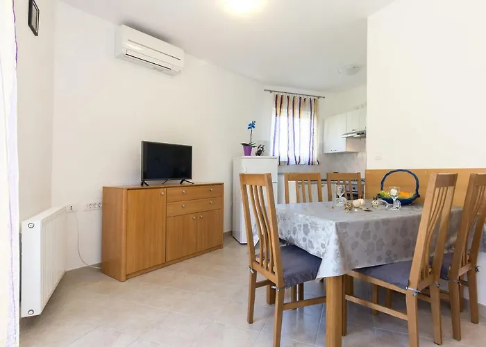 公寓 Andrea-1 By Interhome Martina