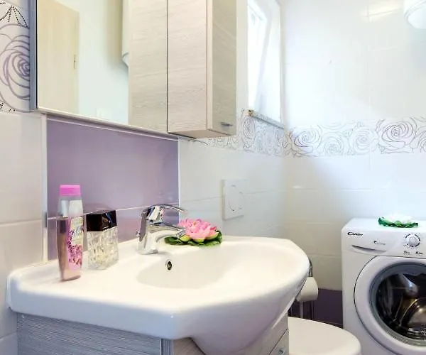 Andrea-1 By Interhome Martina