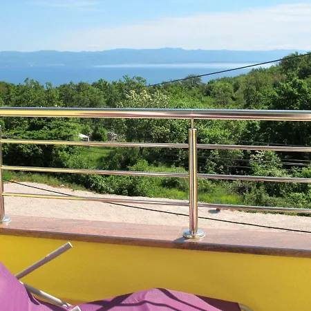 Andrea - Mod140 By Interhome