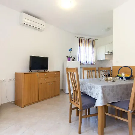 Apartman Andrea-1 By Interhome Martina