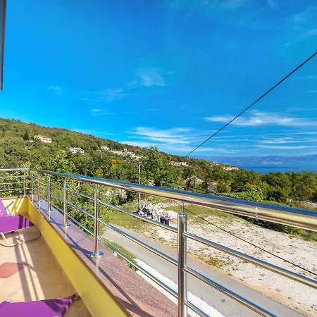 Apartman Andrea-1 By Interhome